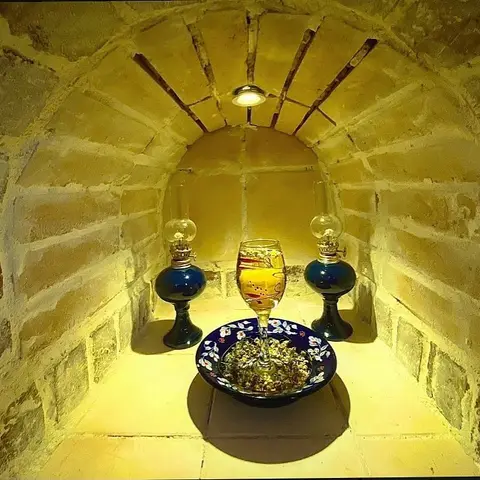 .
🍹شربت بهارنارنج دیاوا
.

بهار نارنج را هم به صورت شربت و مربا و هم به صورت دم