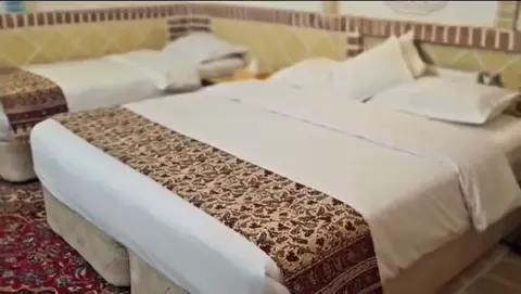 🔰اتاق فرش دیاوا(چهارتخته مستر)

.
.
.

☆خدمات جدید اقامتگاه بومگردی دیاوا برای 