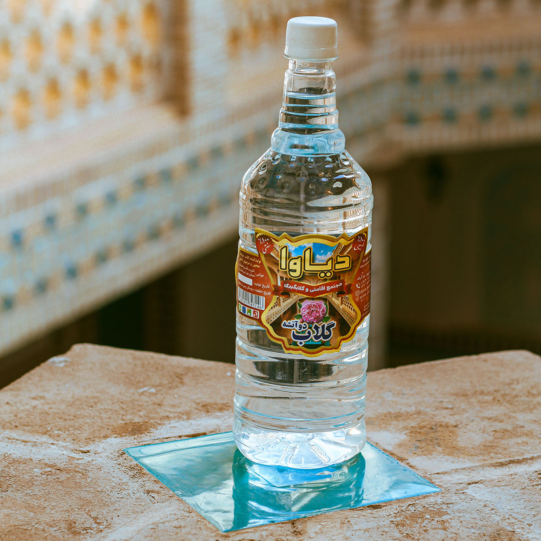 گلاب سنتی دوآتشه